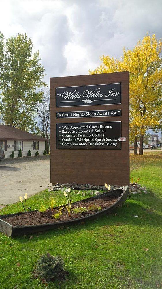 The Walla Walla Inn Rainy River Ngoại thất bức ảnh
